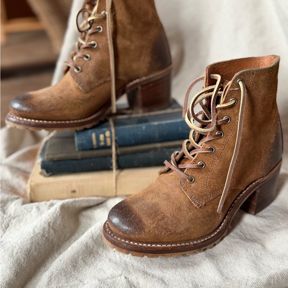Frye Sabrina Lace Up Leather Boots - Picture 7 of 7